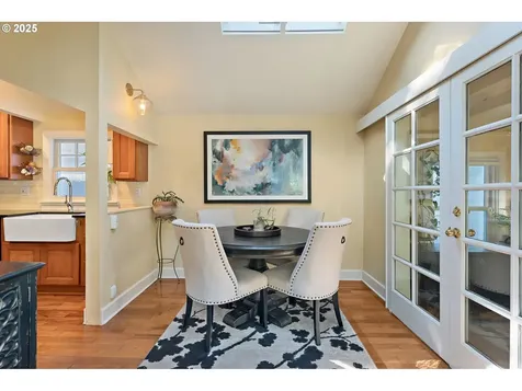 3835 SE Crystal Springs Boulevard Portland OR 97202