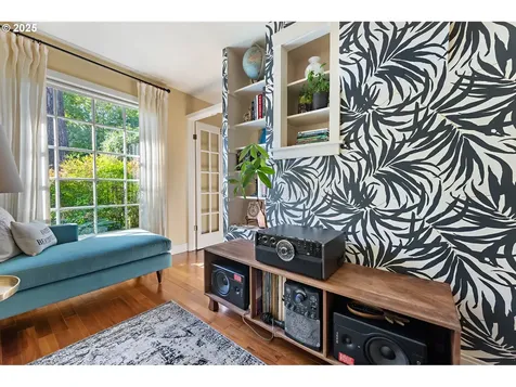 3835 SE Crystal Springs Boulevard Portland OR 97202
