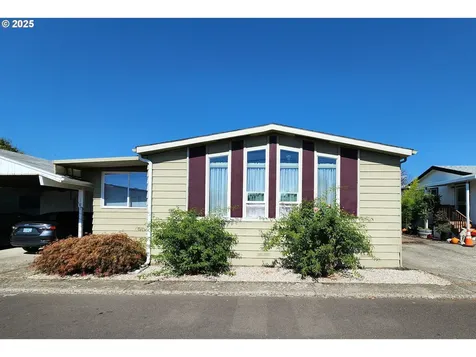5422 Portland Road NE Salem OR 97305