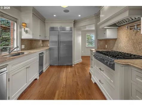 1490 SW Clifton Street Portland OR 97201