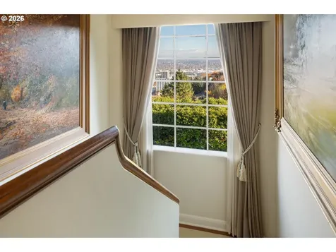 1490 SW Clifton Street Portland OR 97201