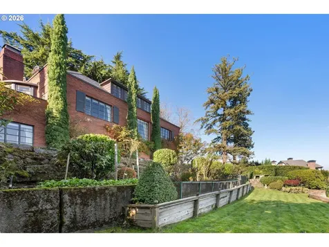 1490 SW Clifton Street Portland OR 97201