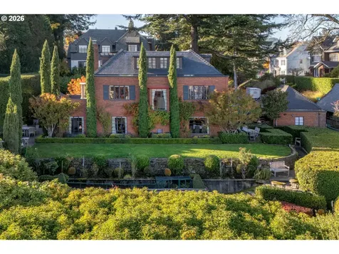 1490 SW Clifton Street Portland OR 97201