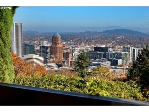 1490 SW Clifton Street Portland OR 97201