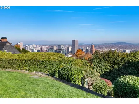 1490 SW Clifton Street Portland OR 97201