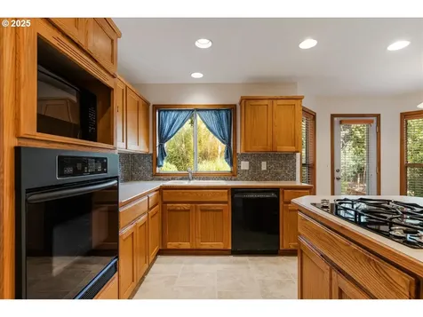 15355 SW Sandpiper Lane Beaverton OR 97007