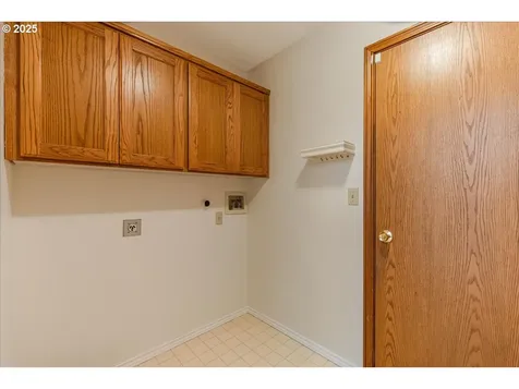15355 SW Sandpiper Lane Beaverton OR 97007