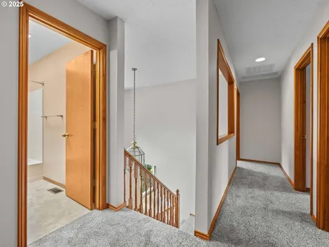 15355 SW Sandpiper Lane Beaverton OR 97007