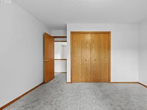 15355 SW Sandpiper Lane Beaverton OR 97007