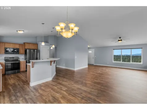 5798 SE Grant Road Prineville OR 97754