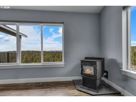 5798 SE Grant Road Prineville OR 97754