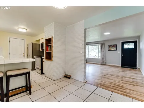2706 Norkenzie Road Eugene OR 97408