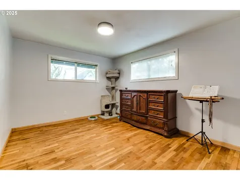 2706 Norkenzie Road Eugene OR 97408