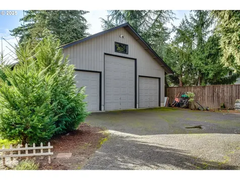 2706 Norkenzie Road Eugene OR 97408