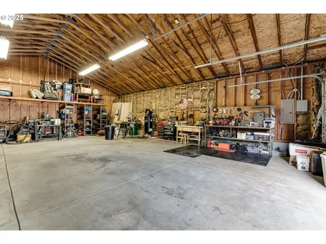 2706 Norkenzie Road Eugene OR 97408