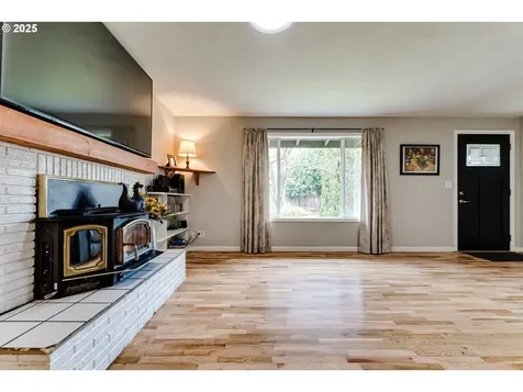 2706 Norkenzie Road Eugene OR 97408