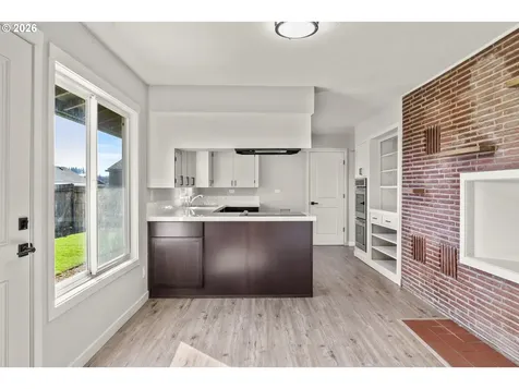 515 May Street Molalla OR 97038