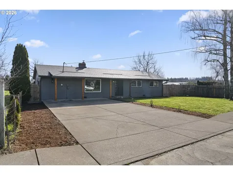 515 May Street Molalla OR 97038