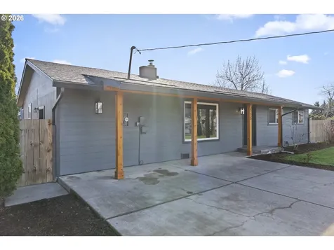 515 May Street Molalla OR 97038