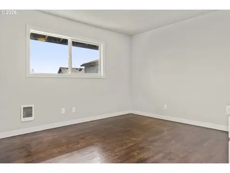 515 May Street Molalla OR 97038
