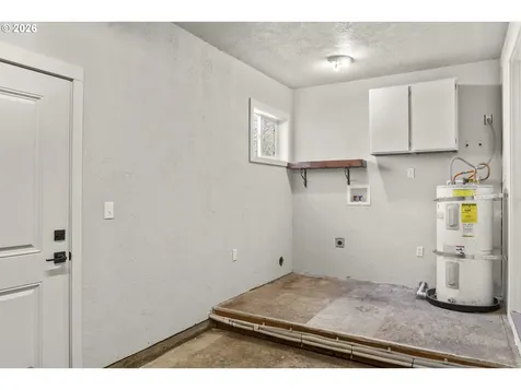 515 May Street Molalla OR 97038