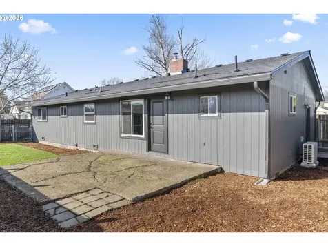 515 May Street Molalla OR 97038