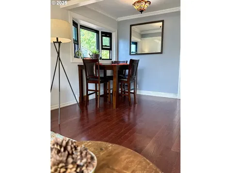 440 W Dartmouth Street Gladstone OR 97027