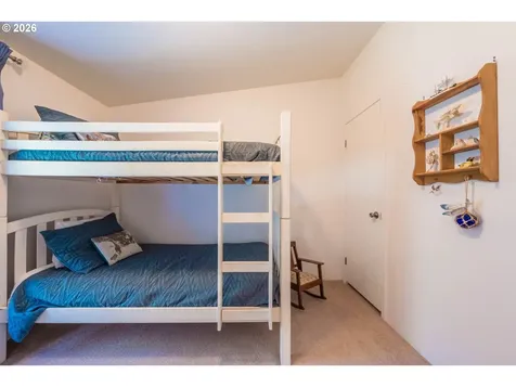 1232 SE 2nd Court Lincoln City OR 97367