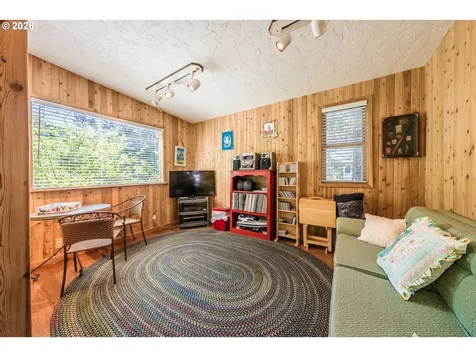 1232 SE 2nd Court Lincoln City OR 97367