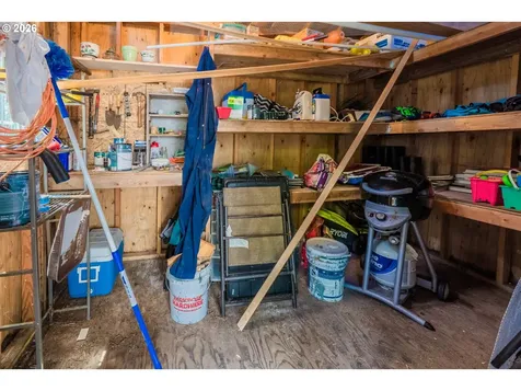 1232 SE 2nd Court Lincoln City OR 97367