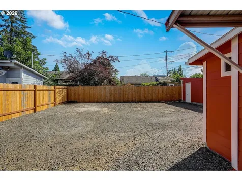 856 Highland Avenue NE Salem OR 97301
