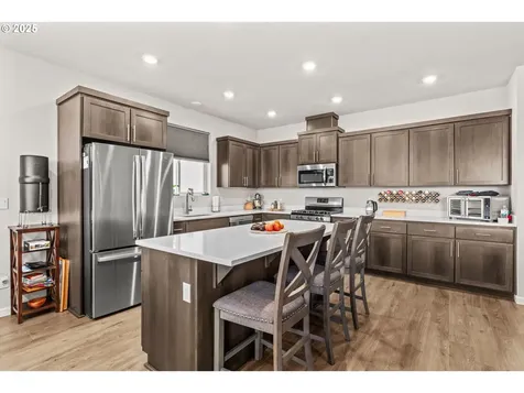 2663 W 15th Avenue Junction City OR 97448