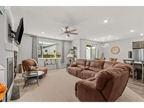2663 W 15th Avenue Junction City OR 97448