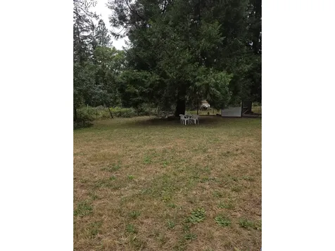 422 Lou Gray Drive Myrtle Creek OR 97457
