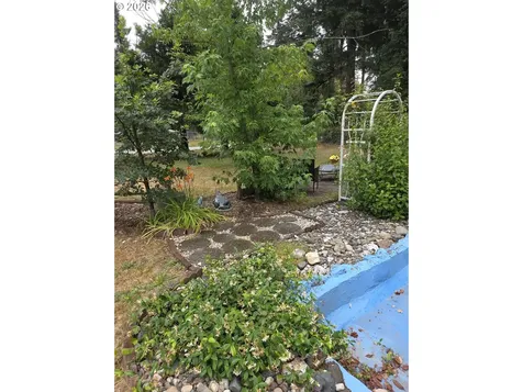 422 Lou Gray Drive Myrtle Creek OR 97457