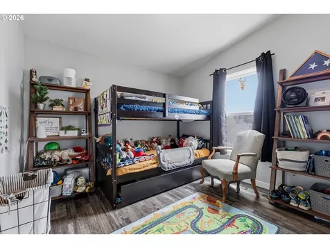 20905 NE Fulquartz Landing Road Dundee OR 97115