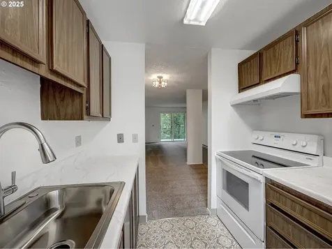 10010 SW Hall Boulevard Portland OR 97223
