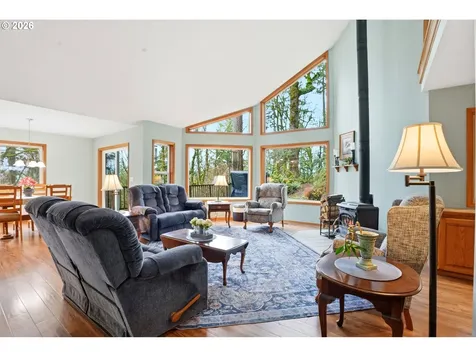 16240 SE Maple Hill Lane Happy Valley OR 97086