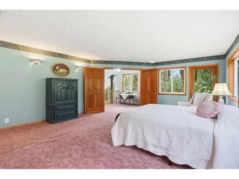 16240 SE Maple Hill Lane Happy Valley OR 97086