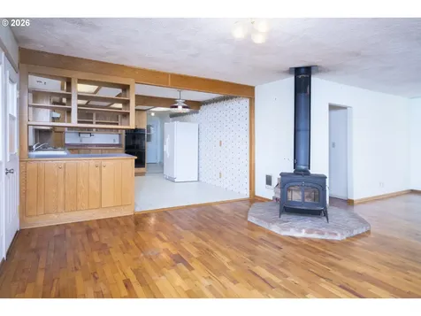 233 Crowsfoot Road Oakland OR 97462