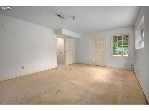 4225 SW 52nd Avenue Portland OR 97221