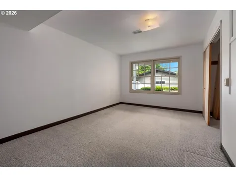 4225 SW 52nd Avenue Portland OR 97221