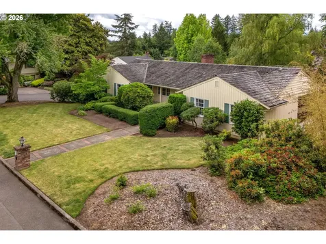 4225 SW 52nd Avenue Portland OR 97221