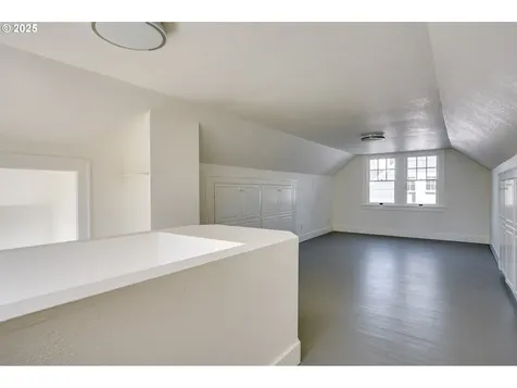 6028 NE 27th Avenue Portland OR 97211