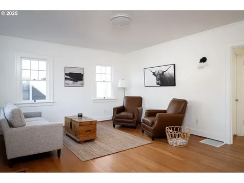 6028 NE 27th Avenue Portland OR 97211