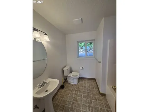 85 SW Monda Road Stevenson WA 98648