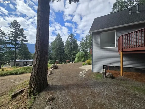 85 SW Monda Road Stevenson WA 98648