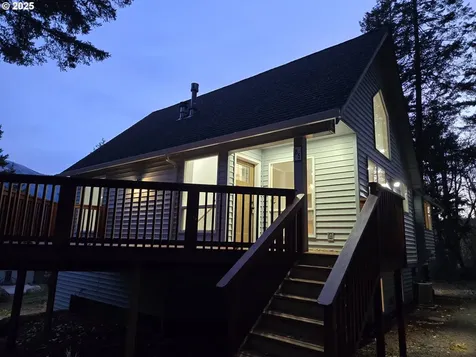 85 SW Monda Road Stevenson WA 98648