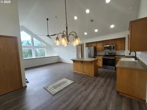 85 SW Monda Road Stevenson WA 98648