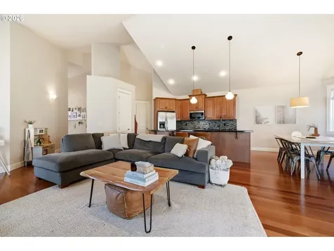 847 W S Street Washougal WA 98671